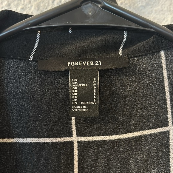 Forever 21 checkered deep vneck bodysuit size small - Picture 4 of 5